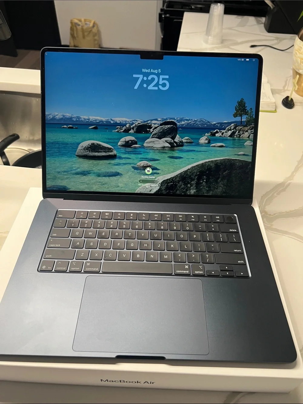 Apple MacBook Air - 15 “ midnight color